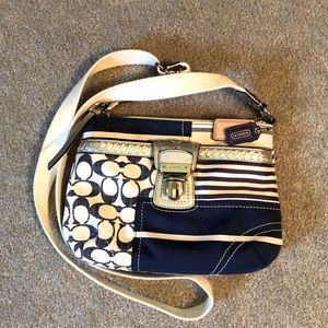 COACH daisy patchwork crossbody